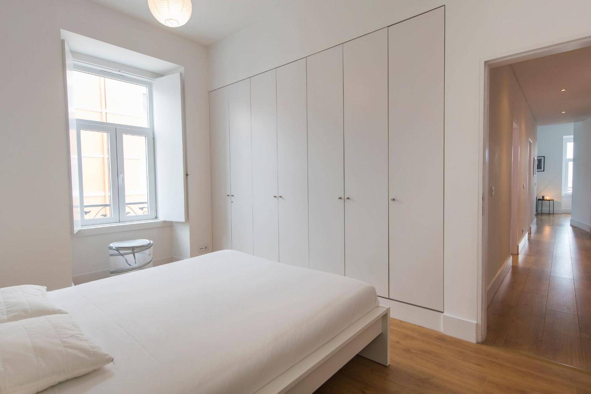 Sunny 3Bdr Apartment In Graca By Lovelystay Lisbon Exterior photo